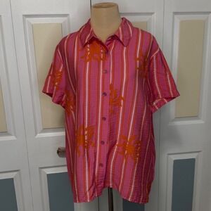 Cabi 6721 Cottage Top
Sunny Day Pink Orange Stripe Short Sleeve Button Down L